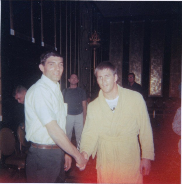 I too the picture of Davic Holt at Ceasar's Palace in 1967.  Who can tell me who he is with?